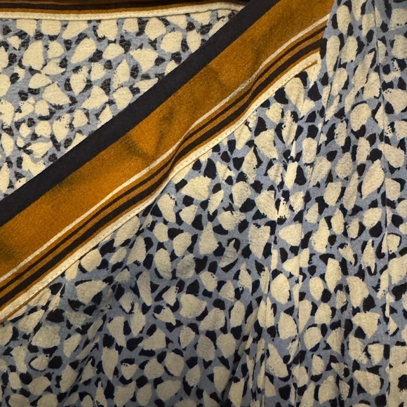 Maeve patterned open back cropped blouse size small - Picture 5 of 5